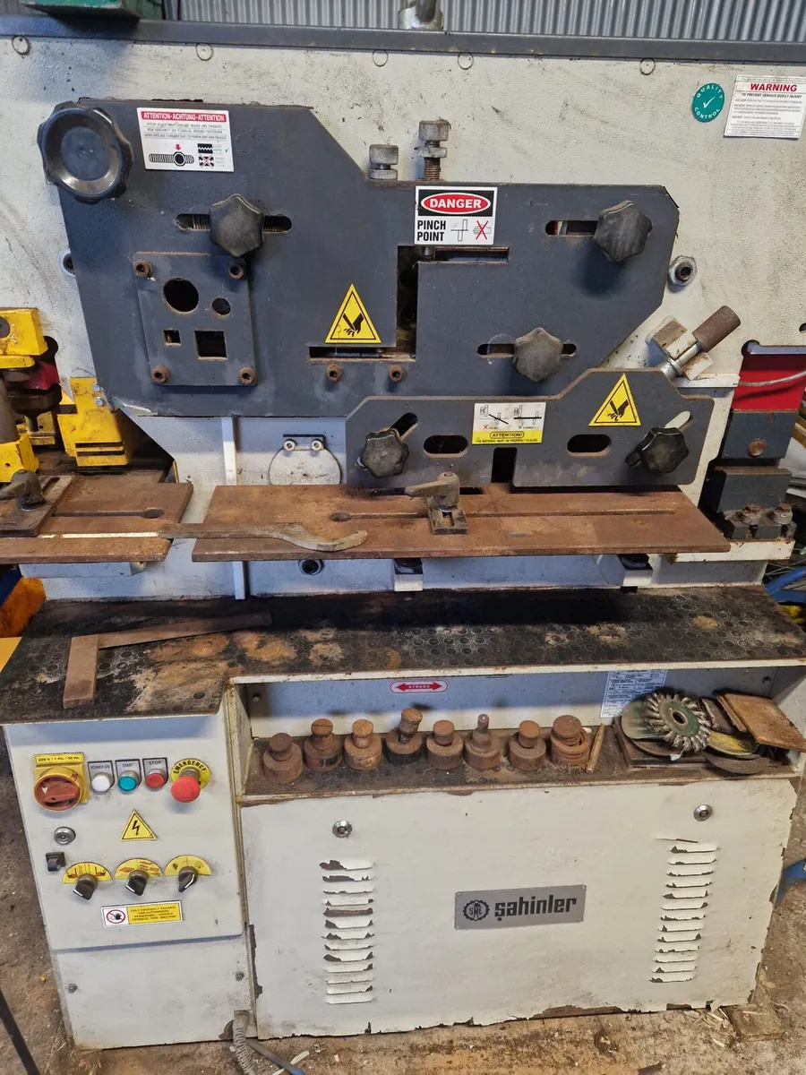 iron worker - Image 1