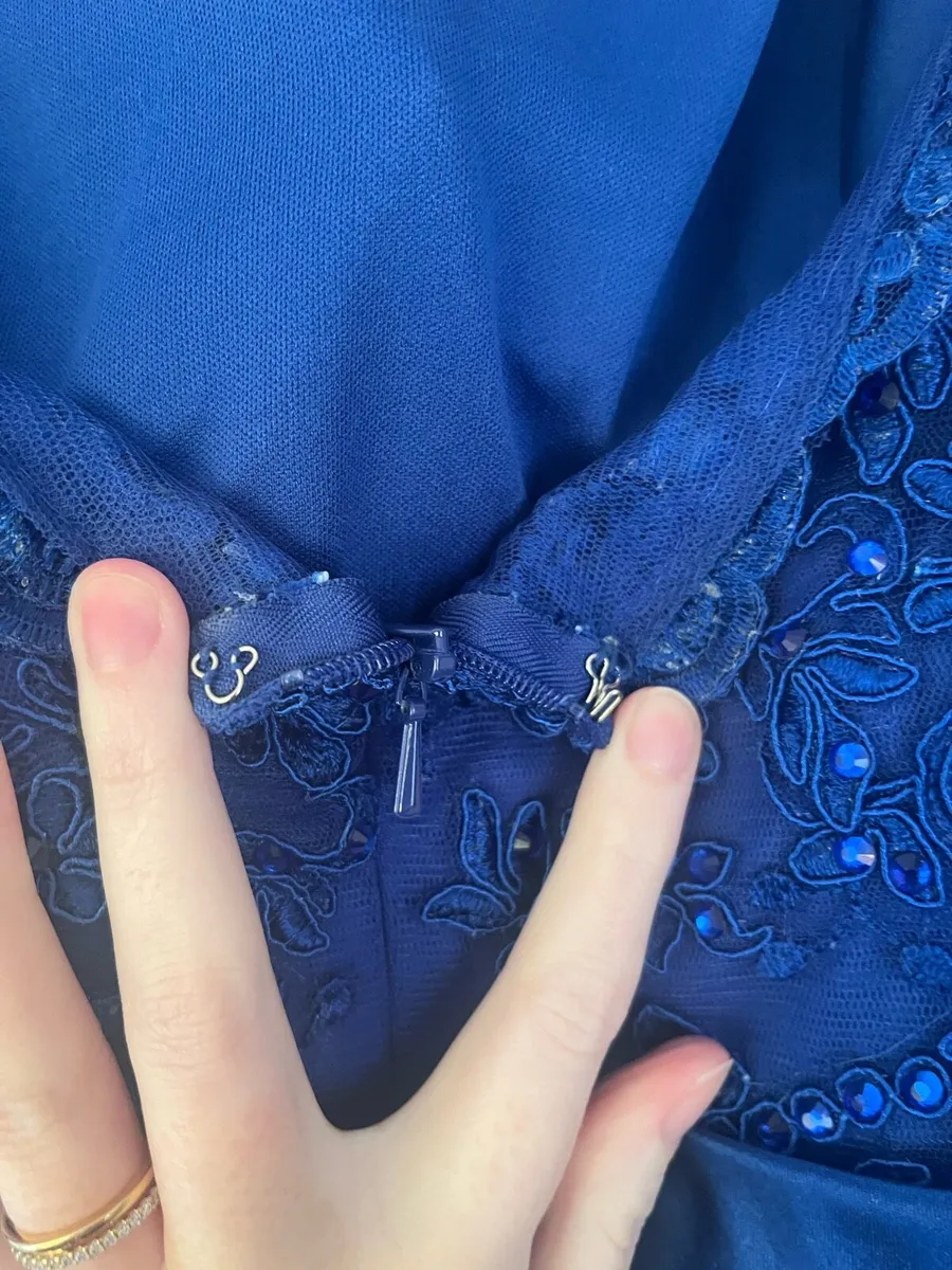 Julien Boutique Royal Blue Debs Dress – Size 8 - Image 4