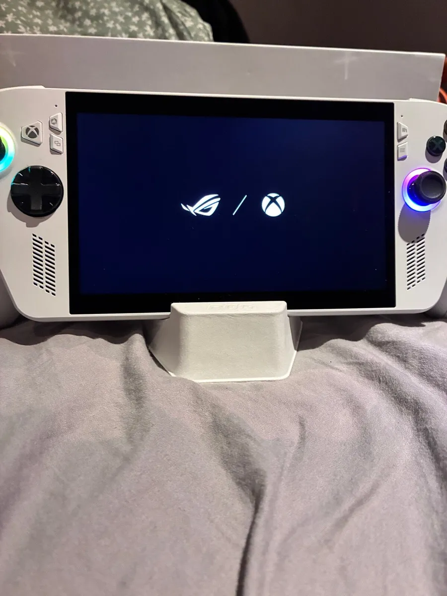 Rog Xbox ally - Image 1