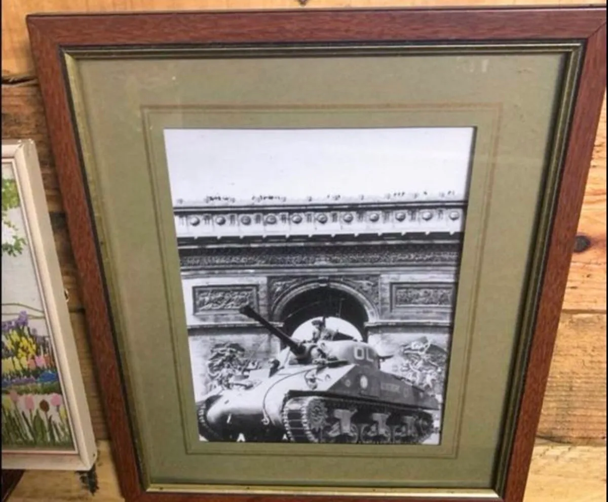 Three world war 2 framed photos - Image 2