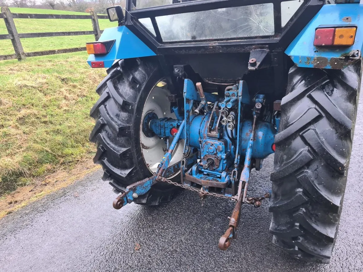 Massey ferguson tractors,,, read add - Image 1