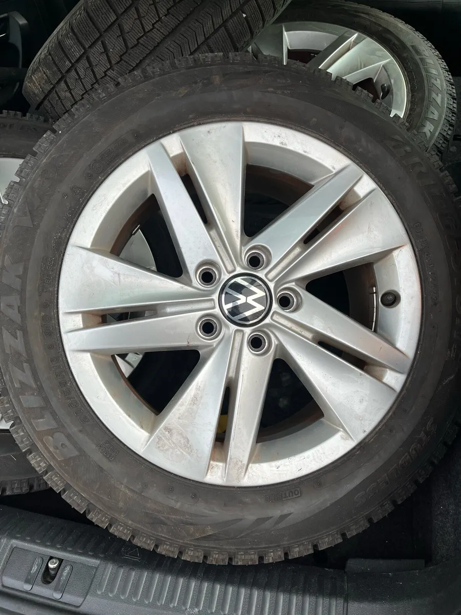 16” VW polo alloys - Image 1