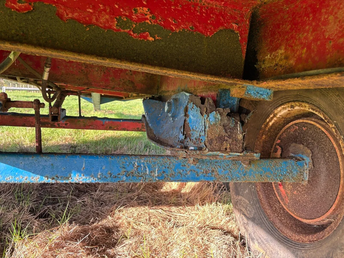 26ft twin axle bale trailer - Image 4