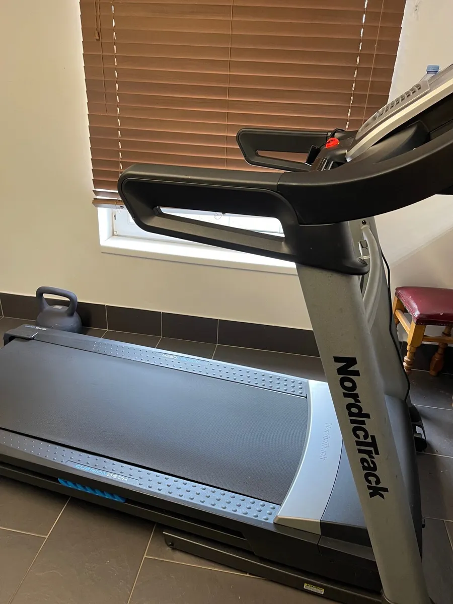 Treadmill - Image 2