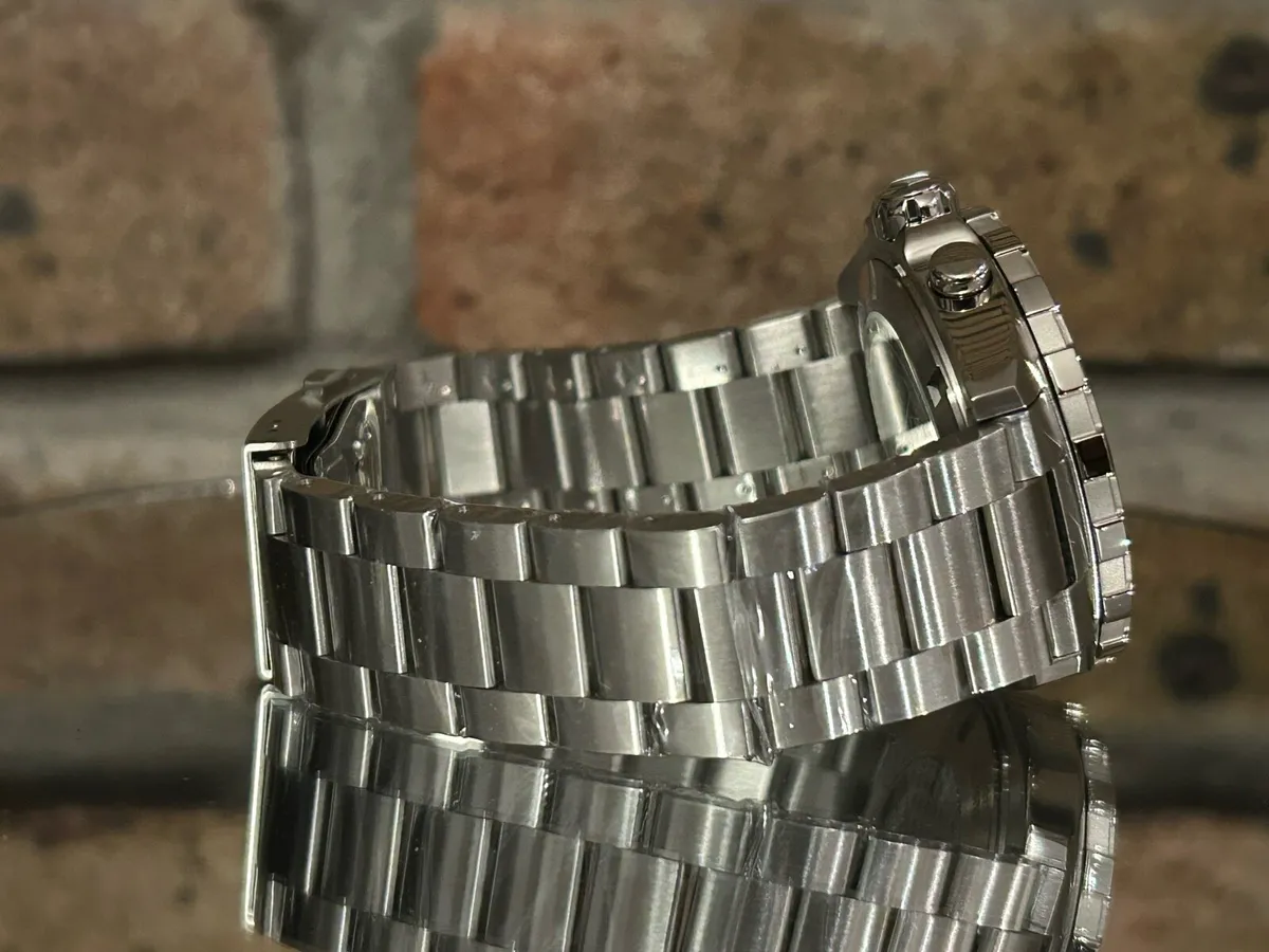 TAG Heuer Formula 1 - Chrono - Mens Wristwatch - Image 2