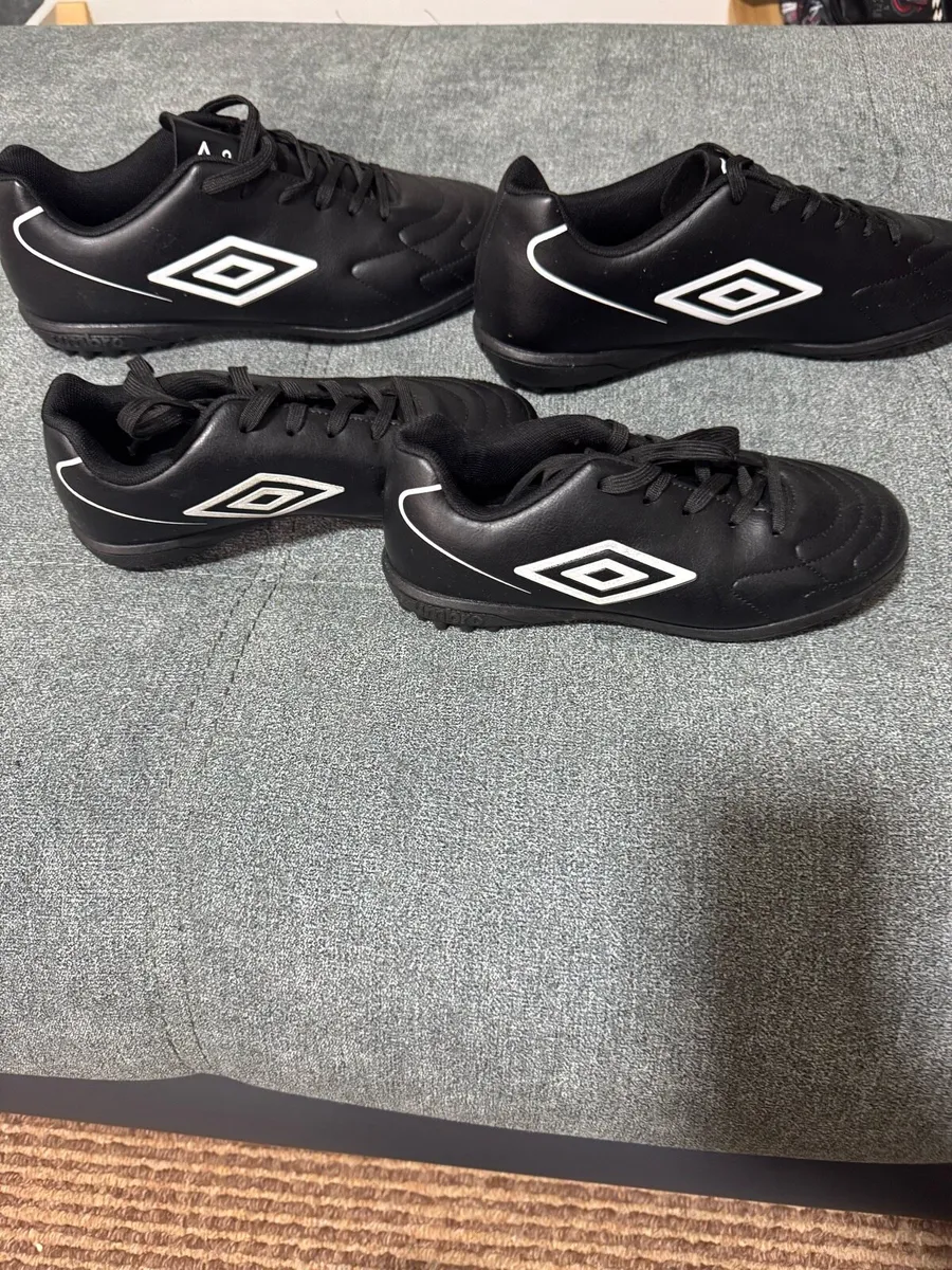 Football boots for artificial turf - Image 2