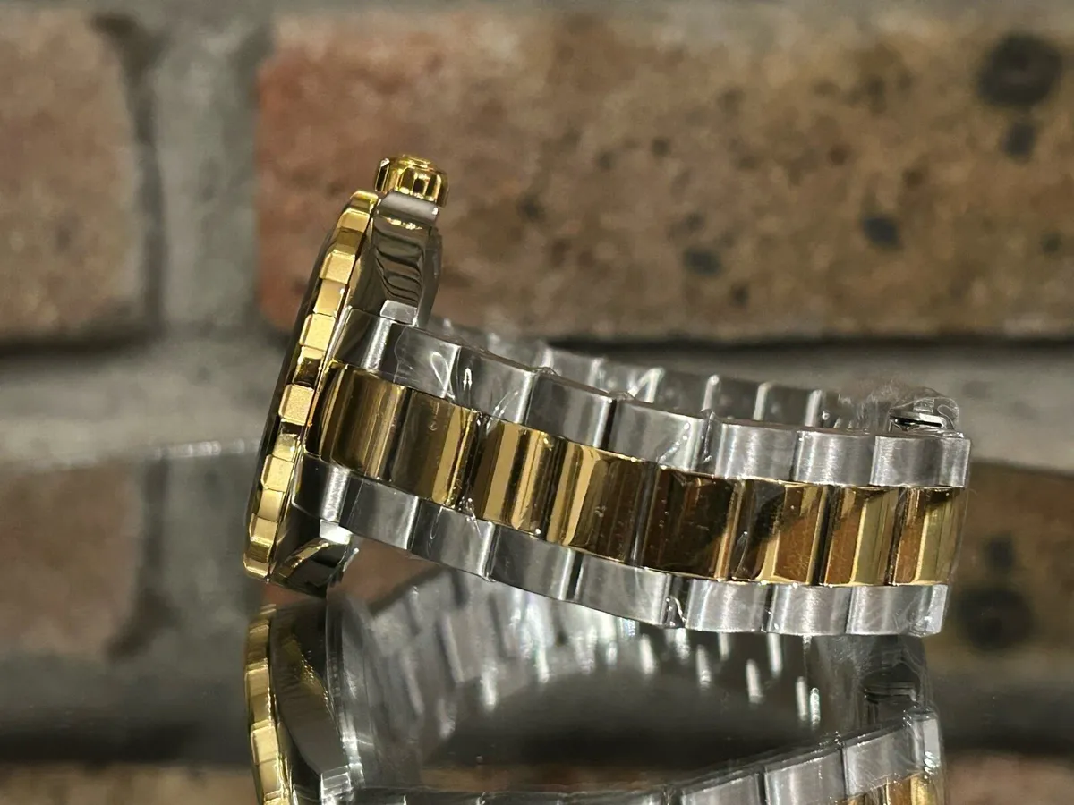 TAG Heuer Formula 1 - Mens Wristwatch - Image 3