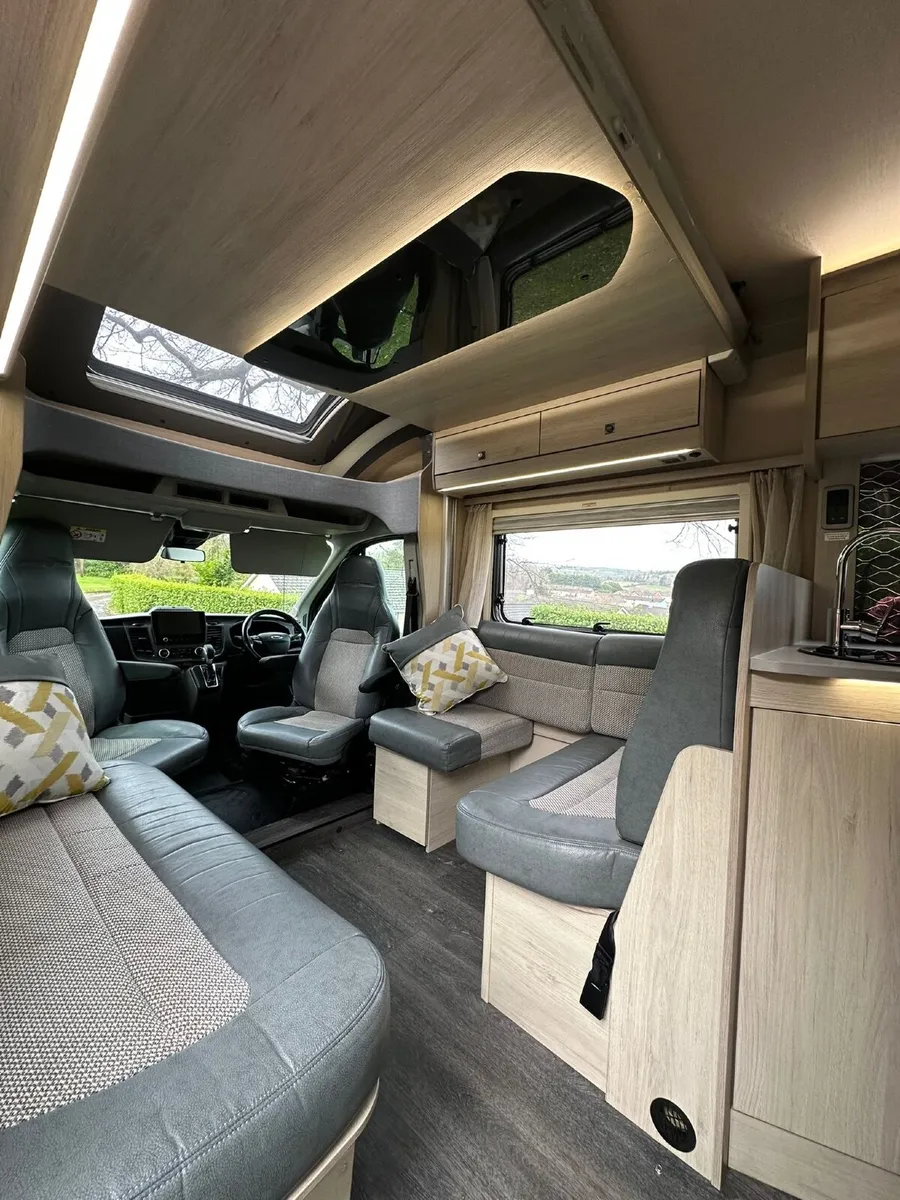 Motorhome 2021 F60 AUTO 4Seat belts - Image 4