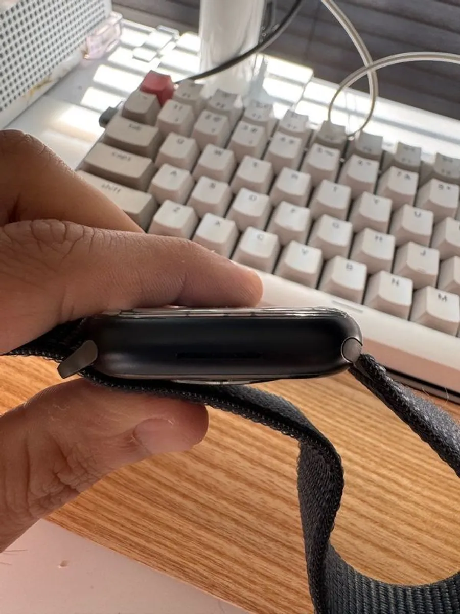 Apple Watch Series 9 45mm - Image 3