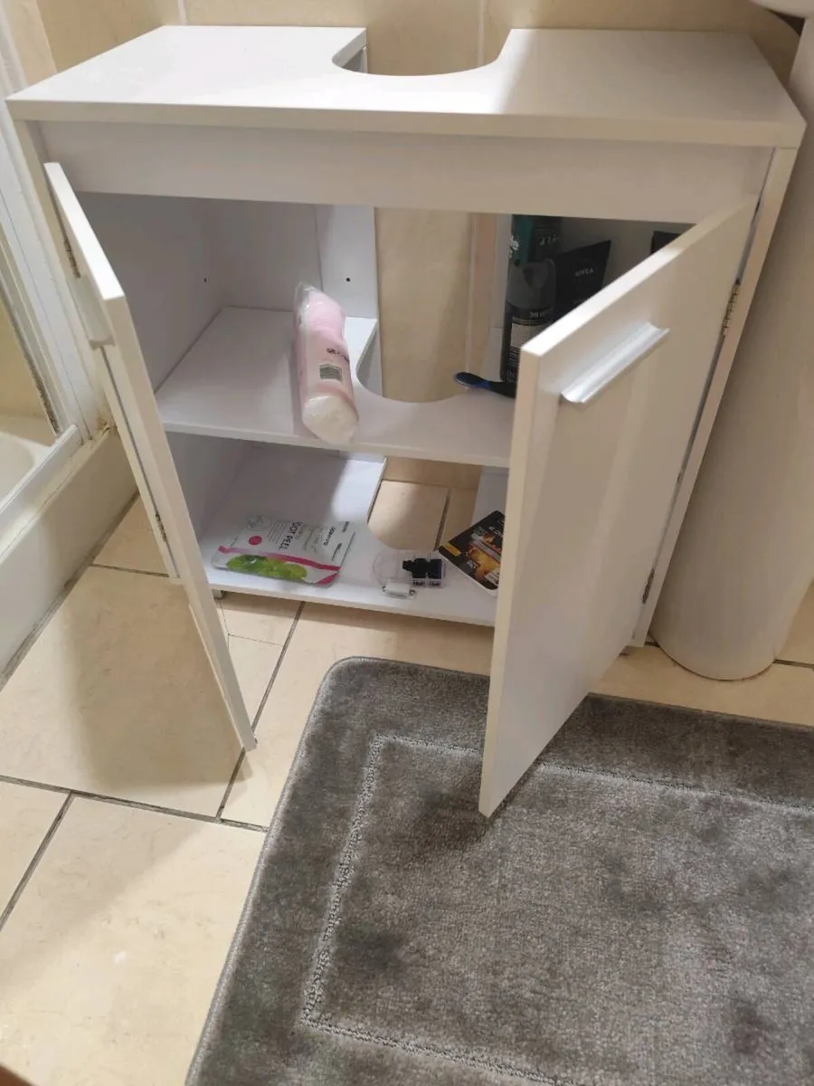 Bathroom cabinet - Image 2