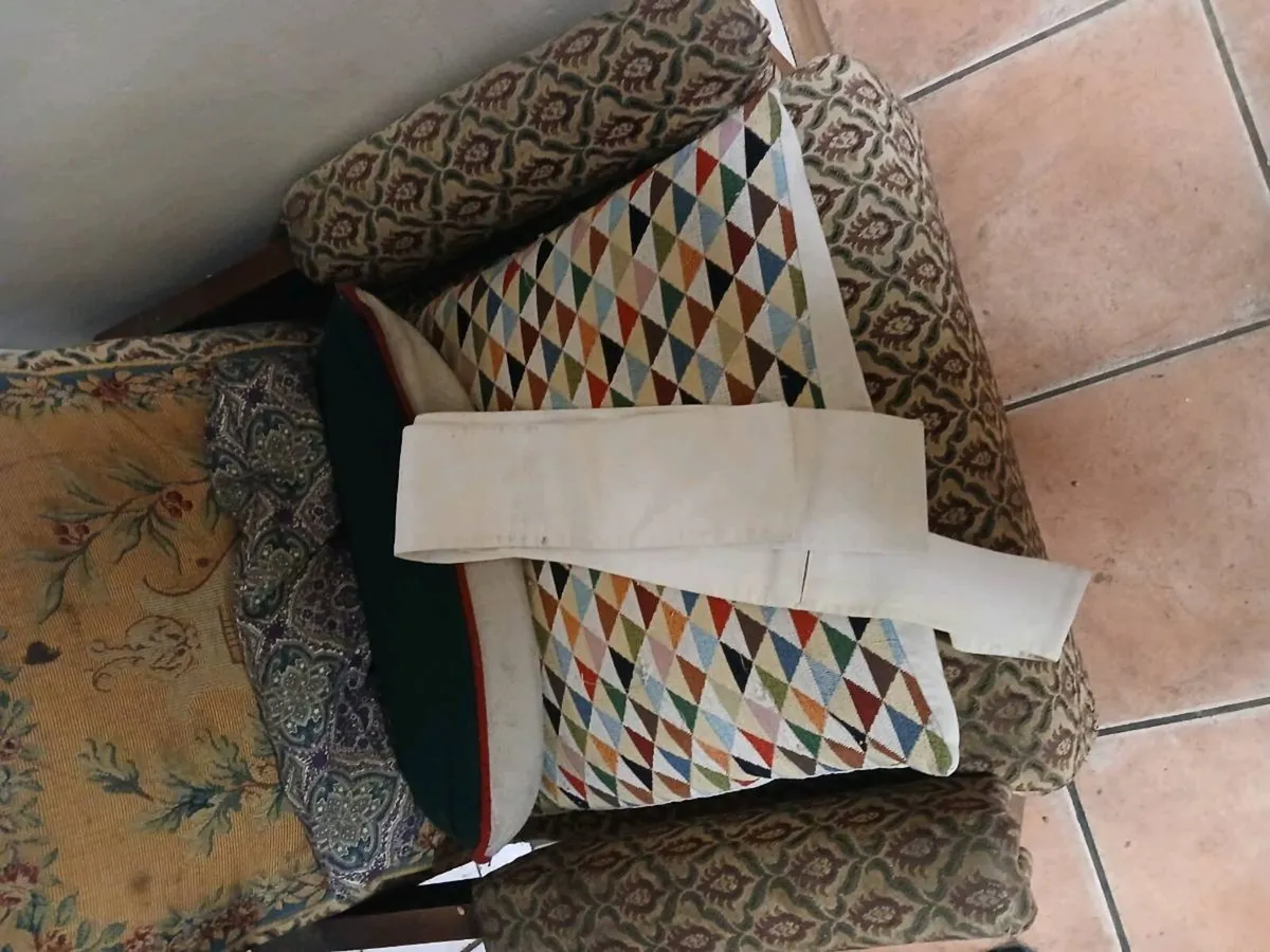 Items for sale - Image 4