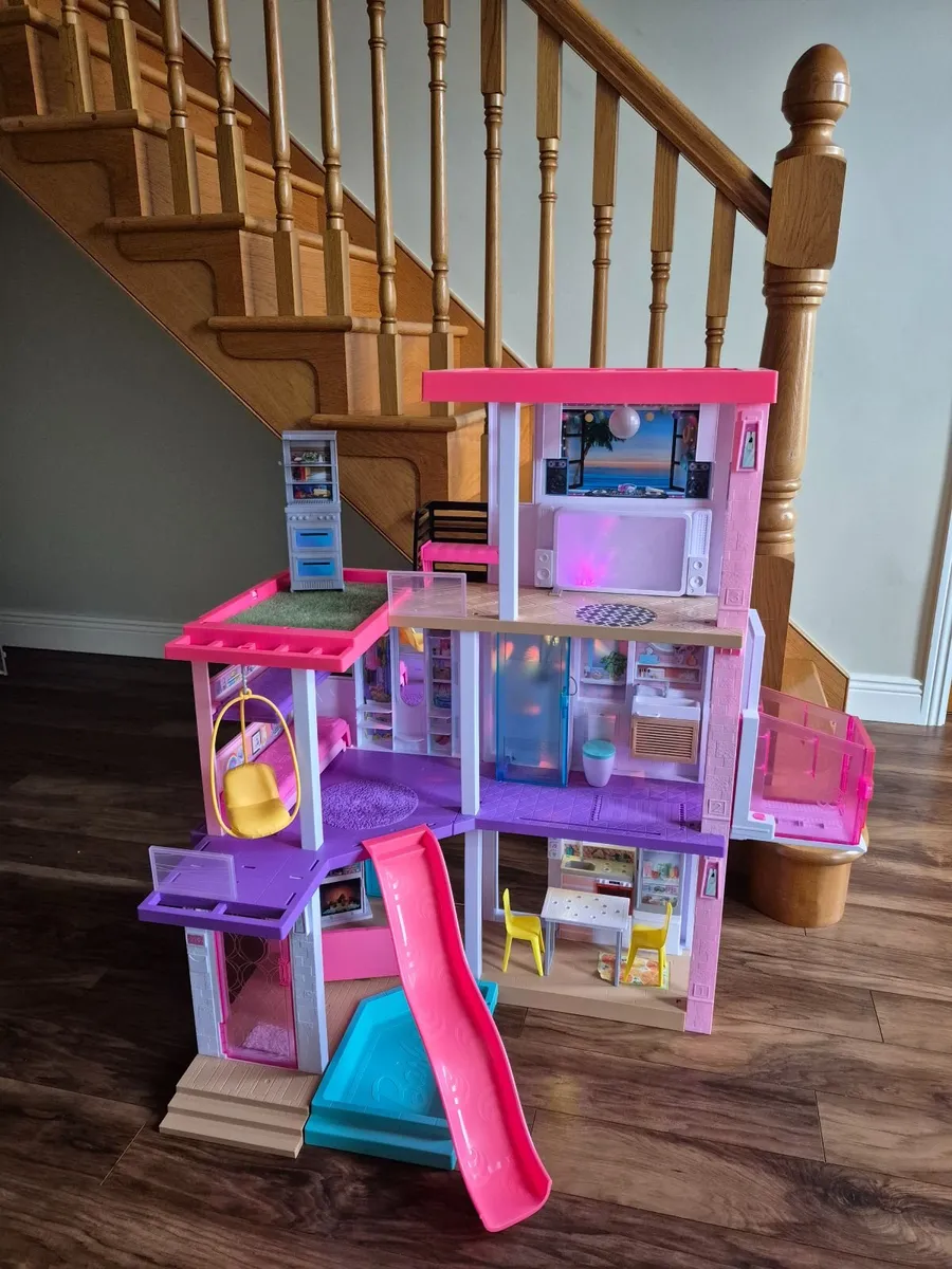 Barbie Dreamhouse - Image 1