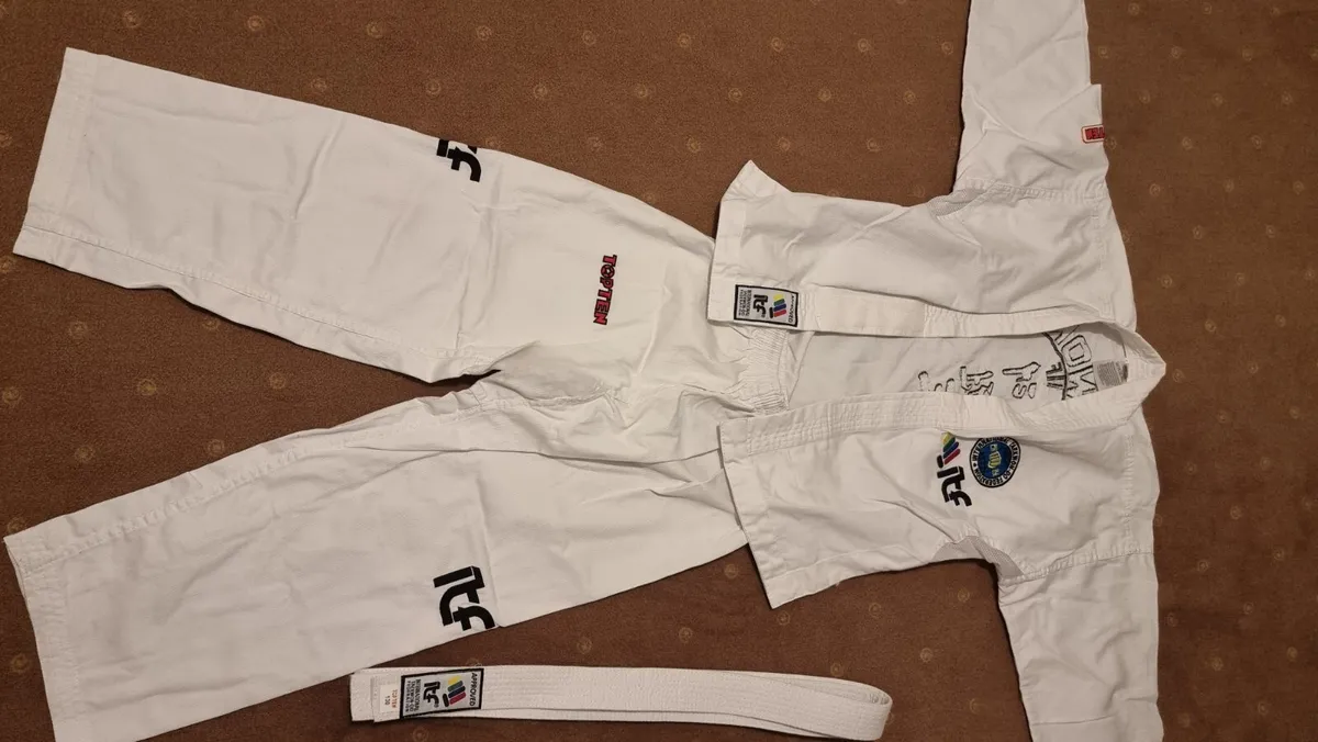 Taekwondo kimono - Image 2