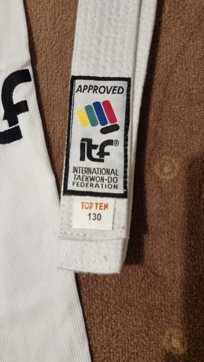Taekwondo kimono - Image 3