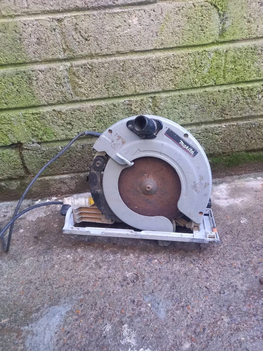 Makita 9 Inch Skilsaw - Image 3