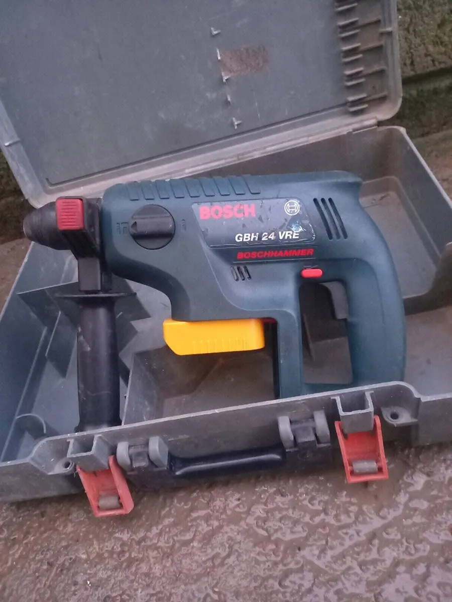 Bosch Cordless Hammer Drill - Image 4