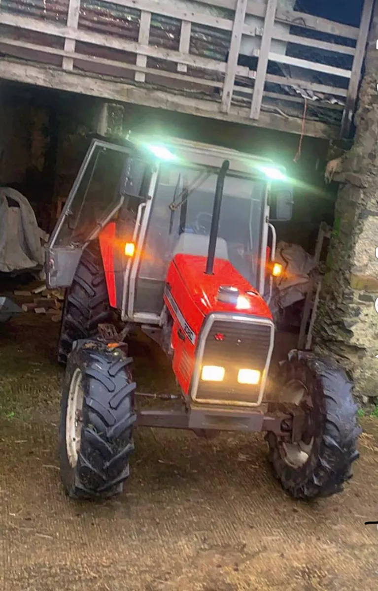 Massey Ferguson - Image 1