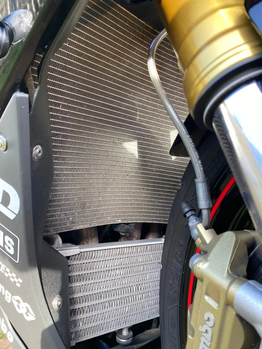 BMW S1000RR 2015 15k.km - Image 4