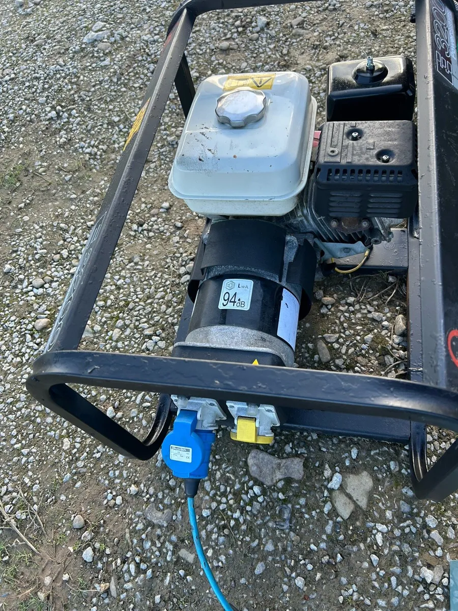 Power System E3200 Generator - Image 3