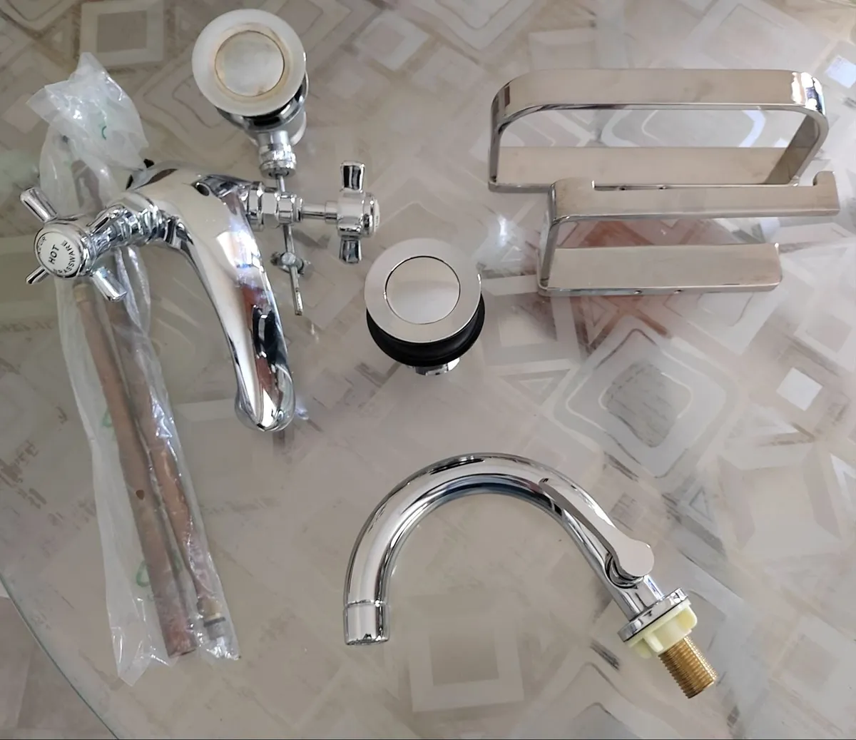Bathroom Taps and Accessories - Image 1
