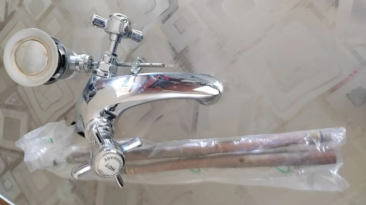 Bathroom Taps and Accessories - Image 2