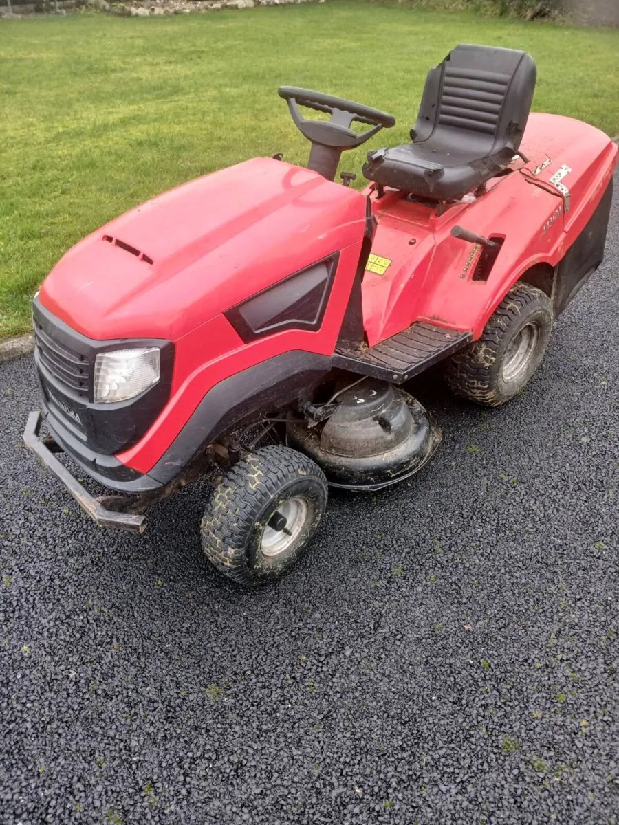 Tractor lawnmower - Image 2