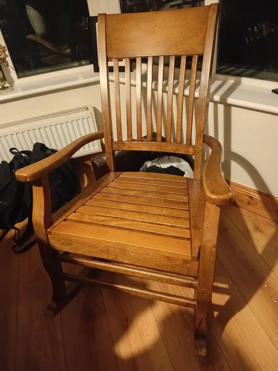 Rocking chair - Image 2