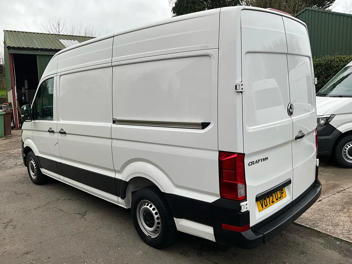 2022 VW CRAFTER CR35 2.0 102ps FWD MWB - Image 4