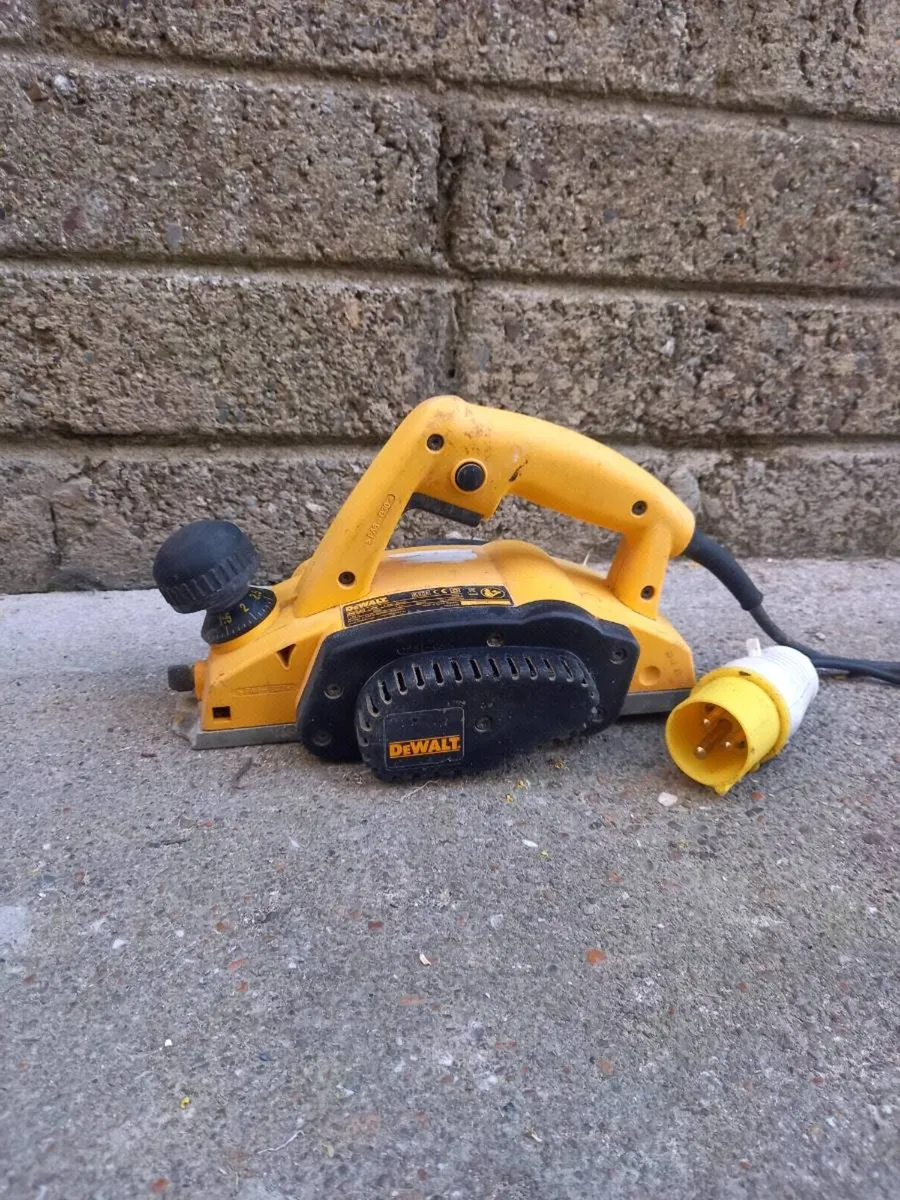 DeWalt Wood Planer - Image 4
