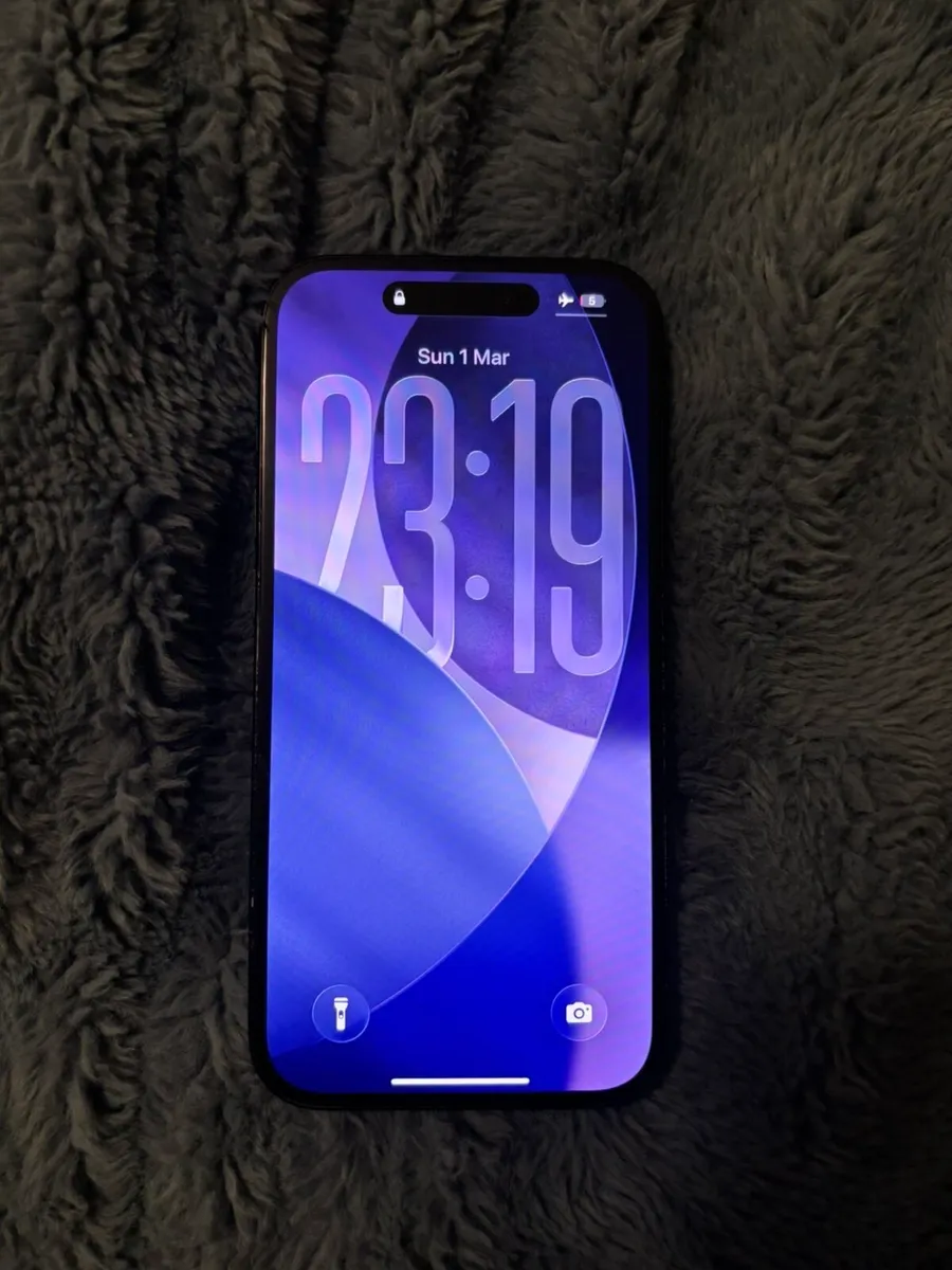 iPhone 15 Matte Black 128GB - Image 1