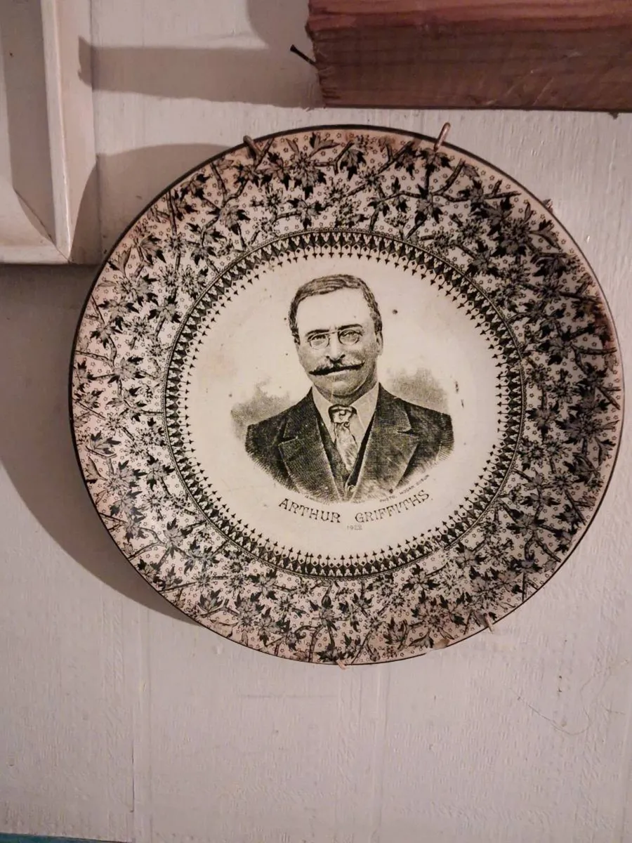 Collectables - Image 4