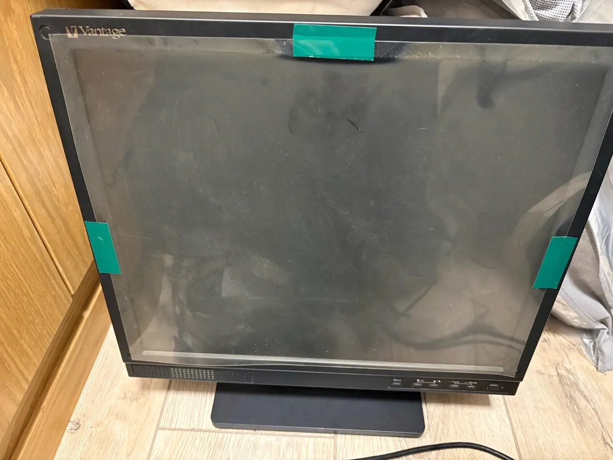 Pc monitors - Image 2