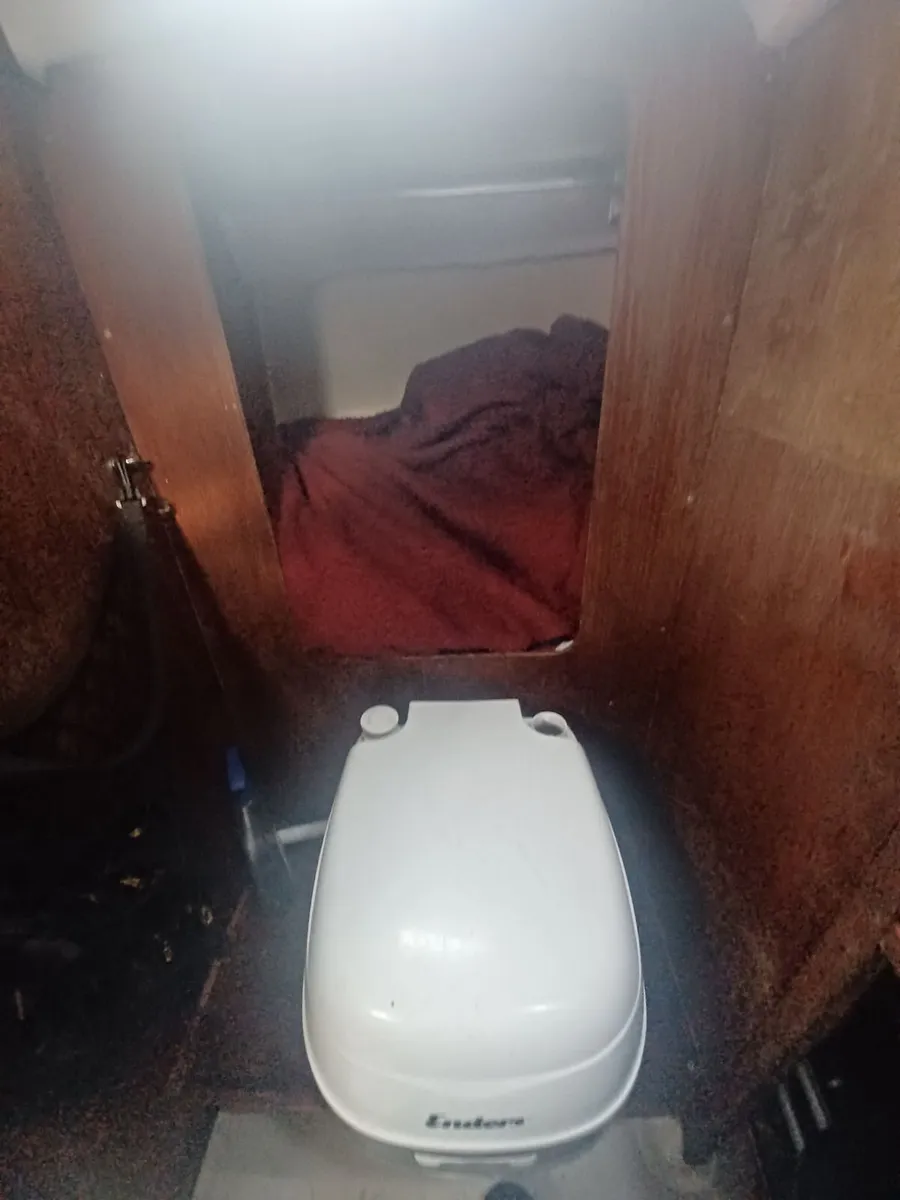 O day 25 sailboat, sailing boat, sail Dublin - Image 3