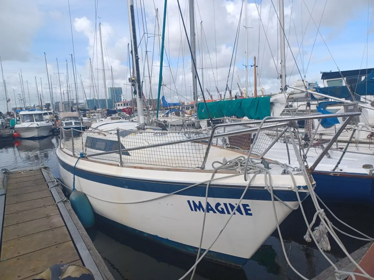 O day 25 sailboat, sailing boat, sail Dublin - Image 2