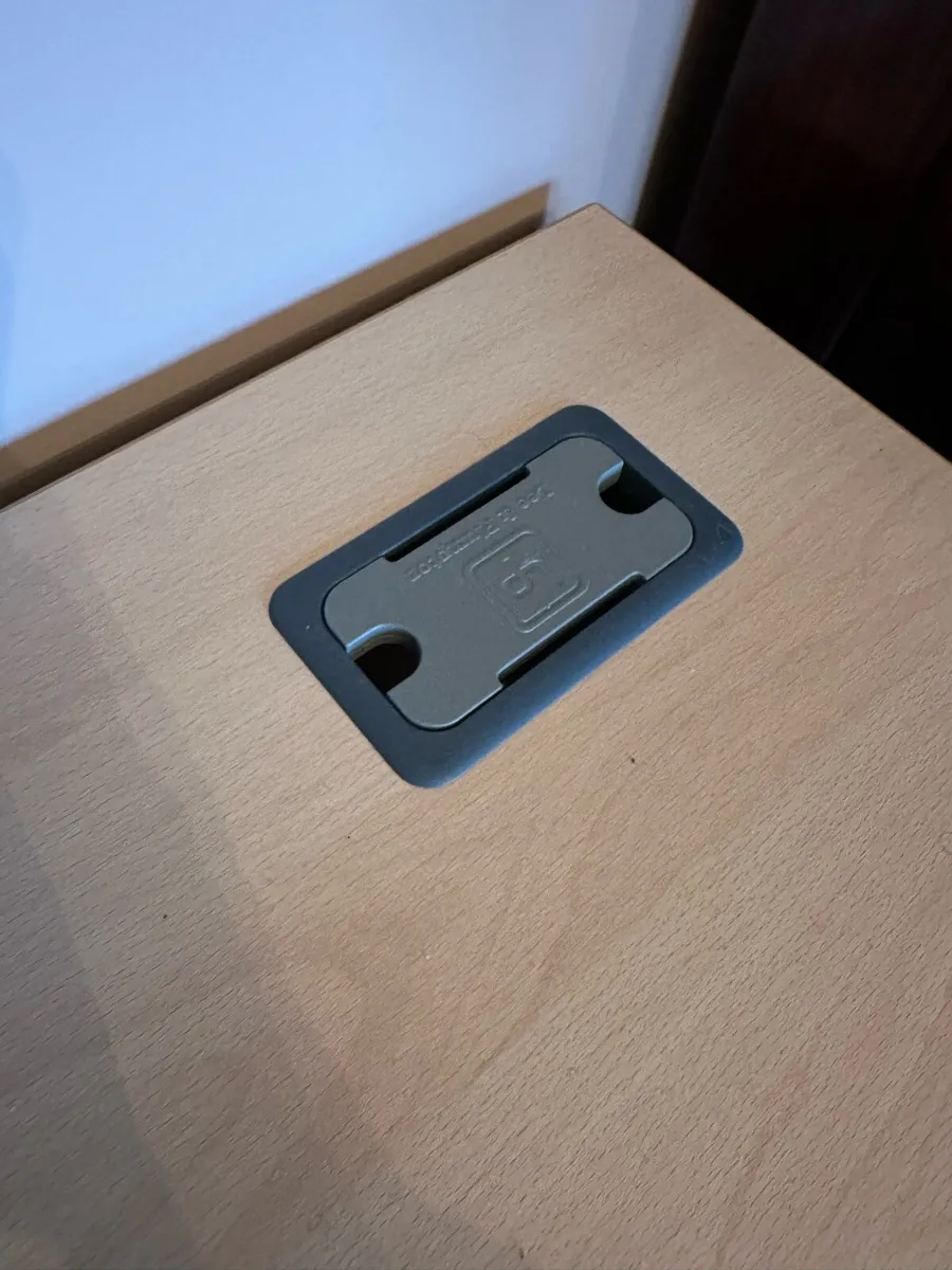 Office Table - Image 2