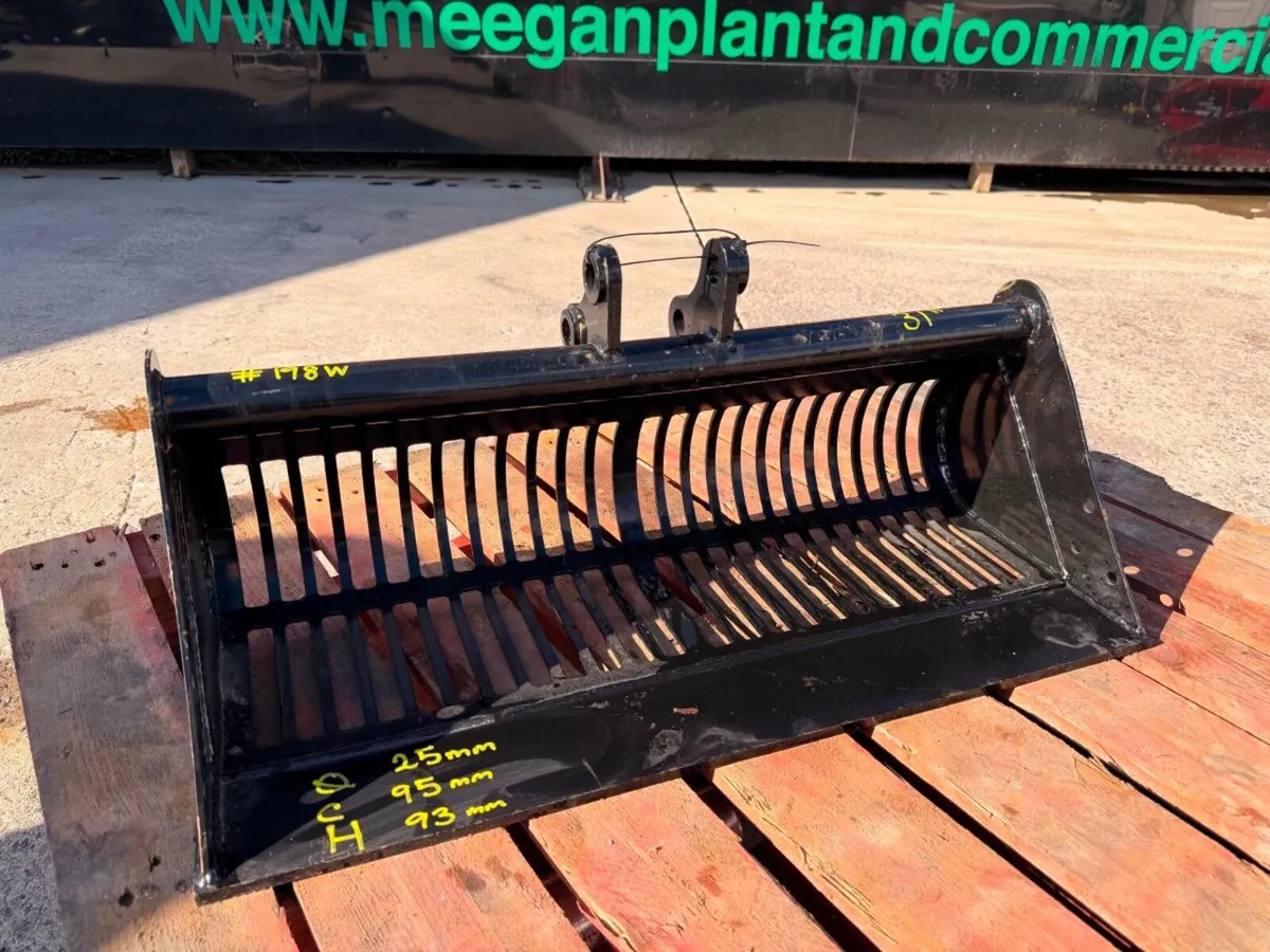 NEW MICRO / MINI DIGGER ...RIDDLE BUCKET 198W - Image 2