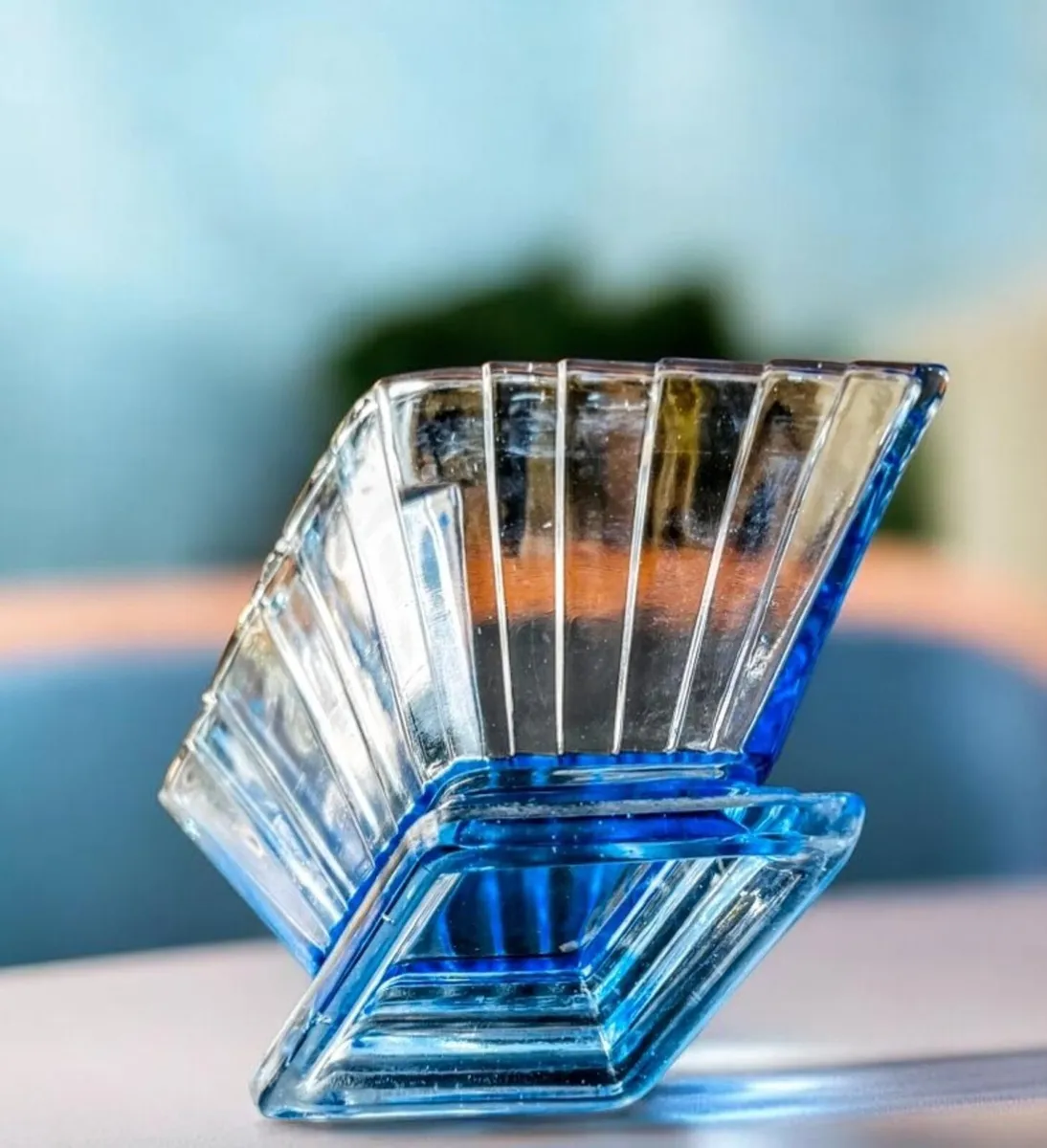 Large Art Deco blue pressed glass vase - Image 2