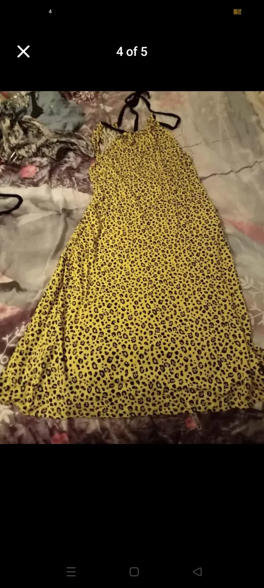 Ladies dress bundle size 8 - Image 3