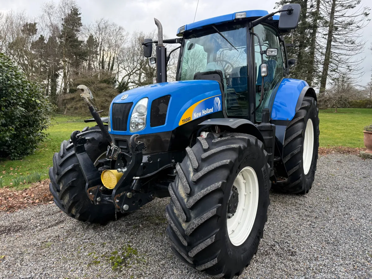09 New Holland T6080 RC **MINT 5500 HOUR** - Image 2