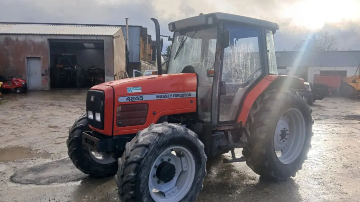 2001 Massey Ferguson 4245 - Image 1