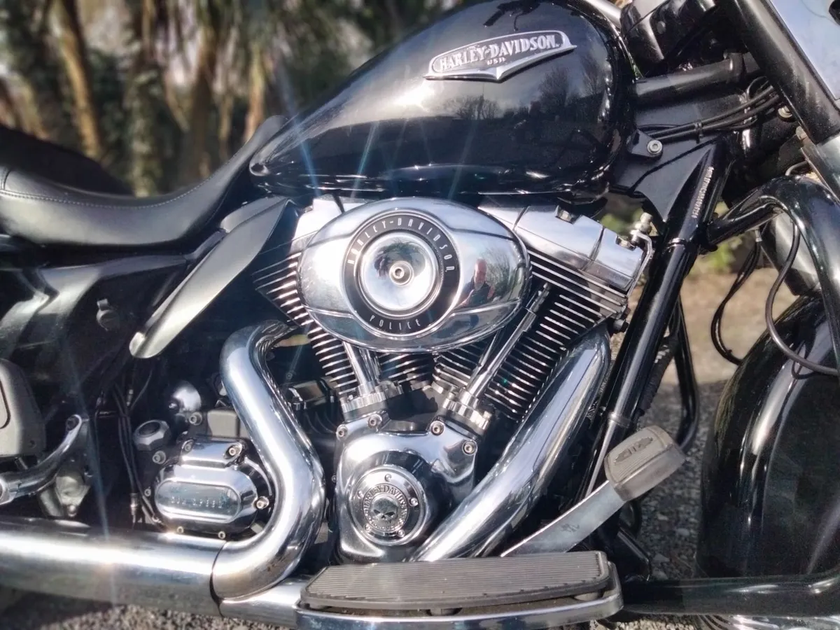 HARLEY DAVIDSON Road King - Image 4
