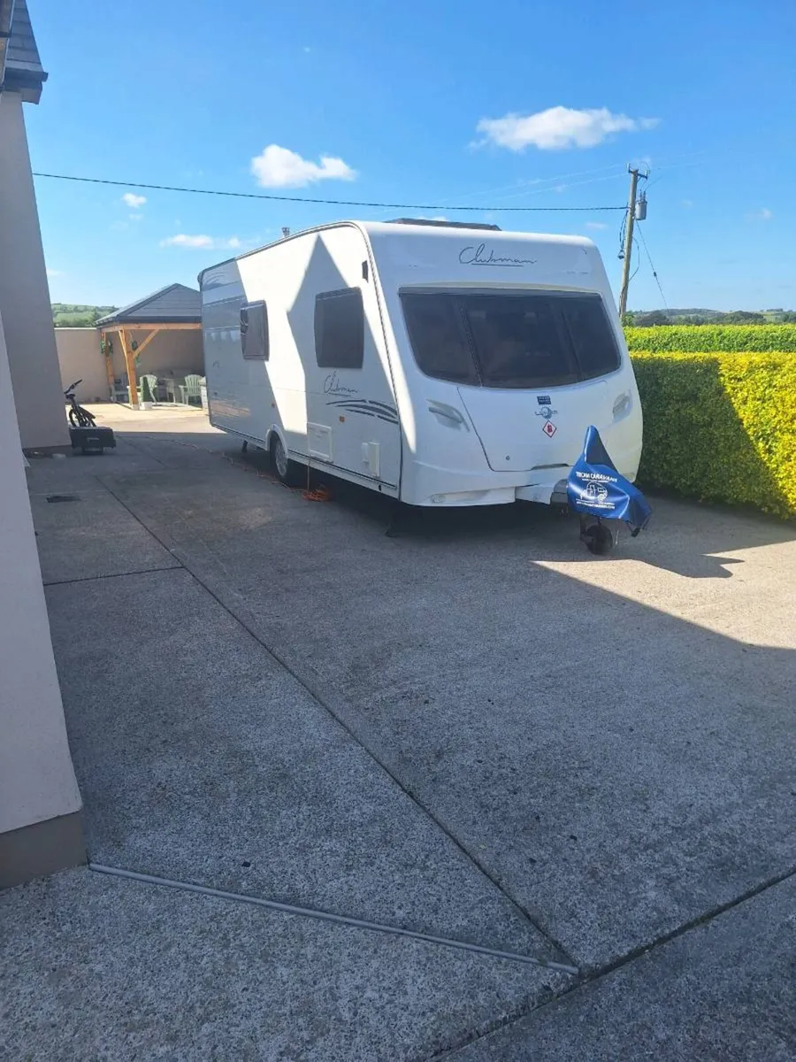 Lunar Clubman Caravan - Image 1