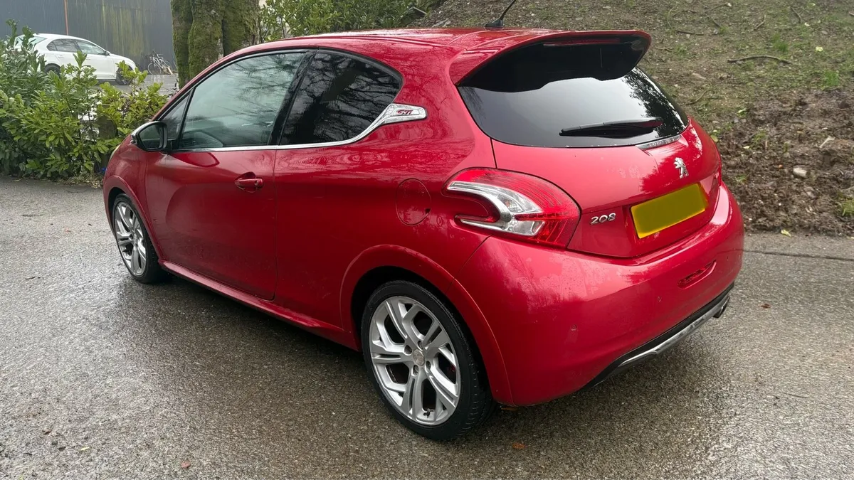 2013 Peugeot 208 GTI - Image 4