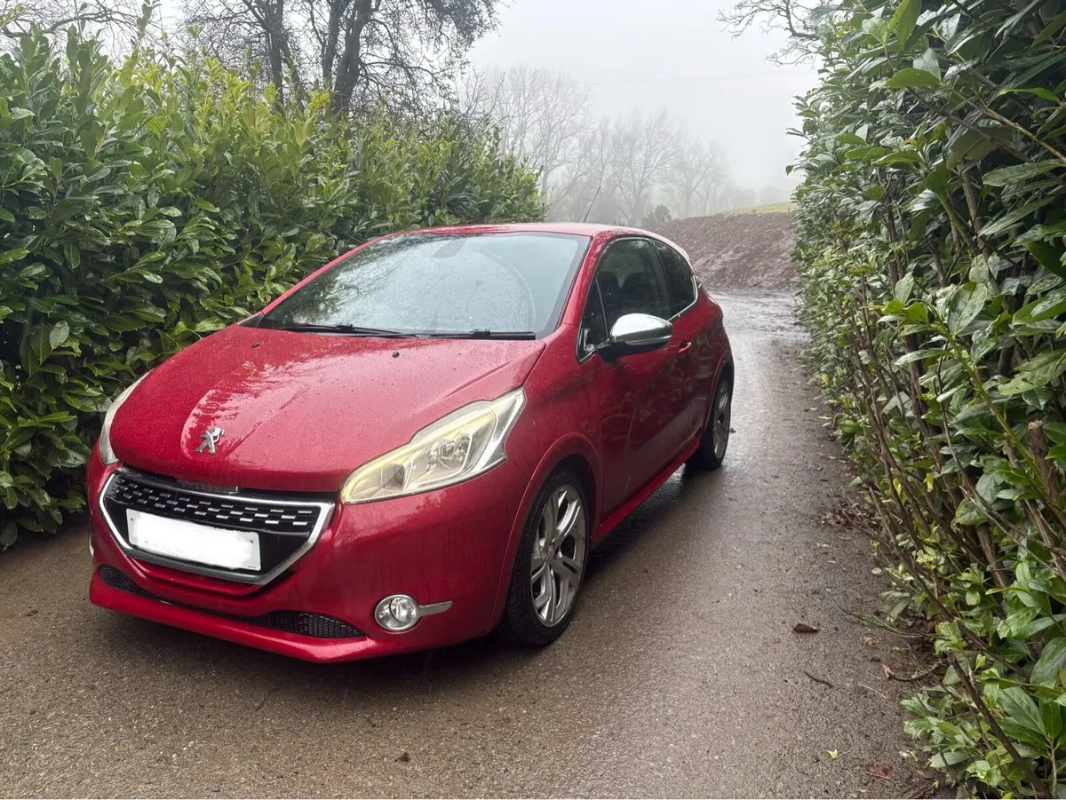 2013 Peugeot 208 GTI - Image 2