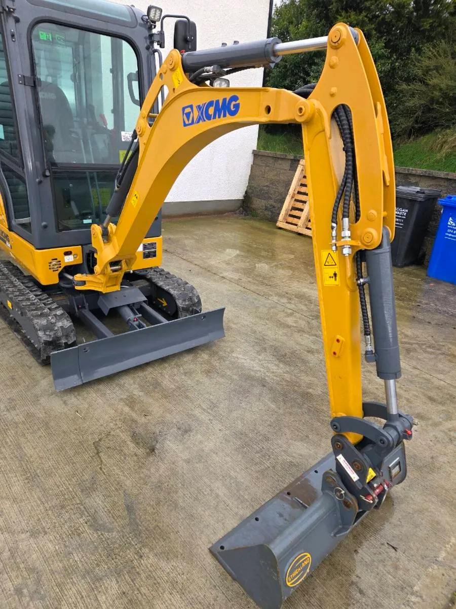 🟡New XCMG XE20E🟡 - Image 2