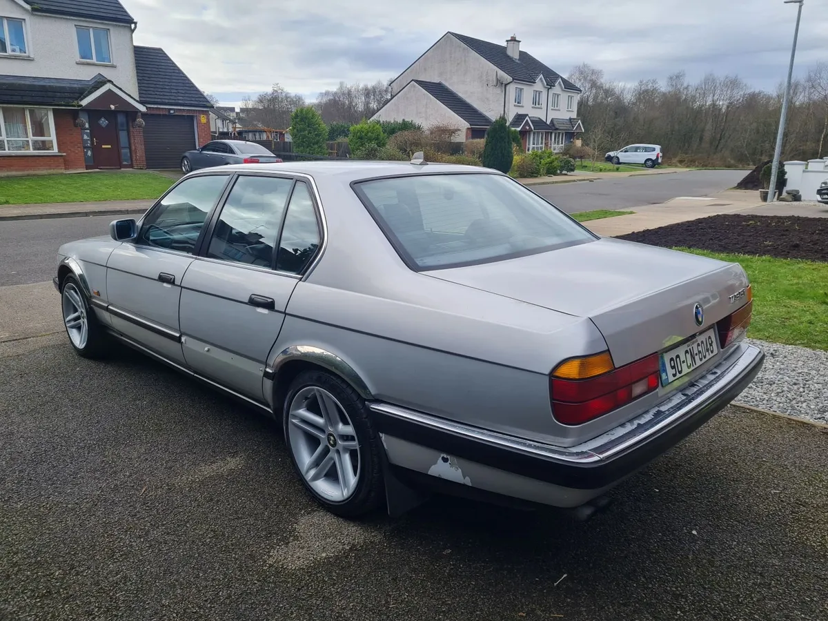 BMW 7-Series 1990 220bhp 7000e - Image 3