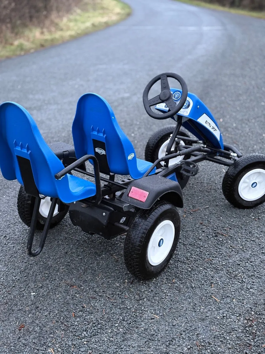 Blue Berg go-cart (comes with extra seat) - Image 4