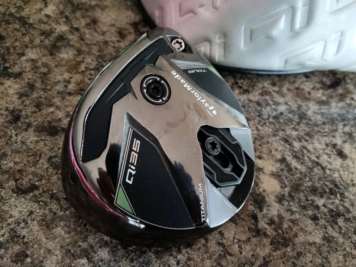 Taylormade Qi35 Tour 3 Wood Head. New. - Image 4