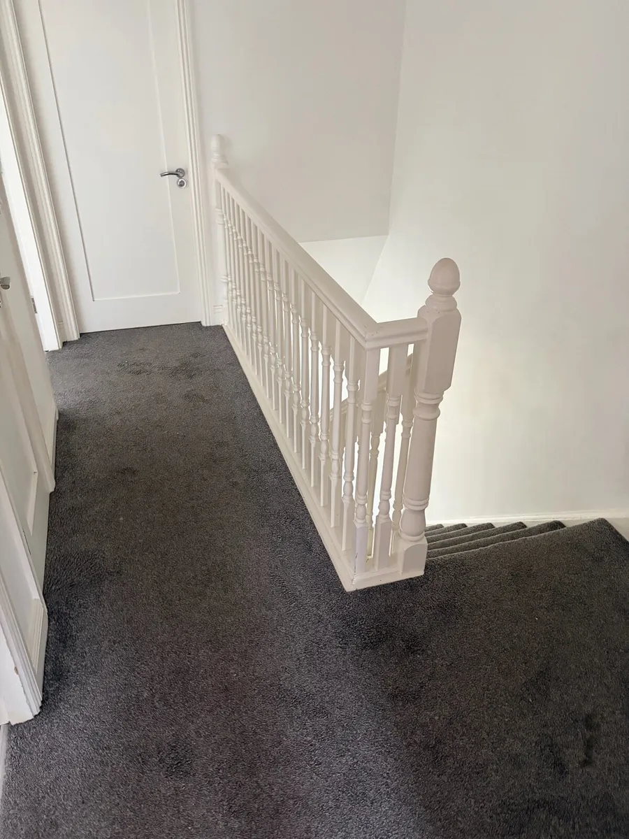 Carpet hall stairs landing - Image 3