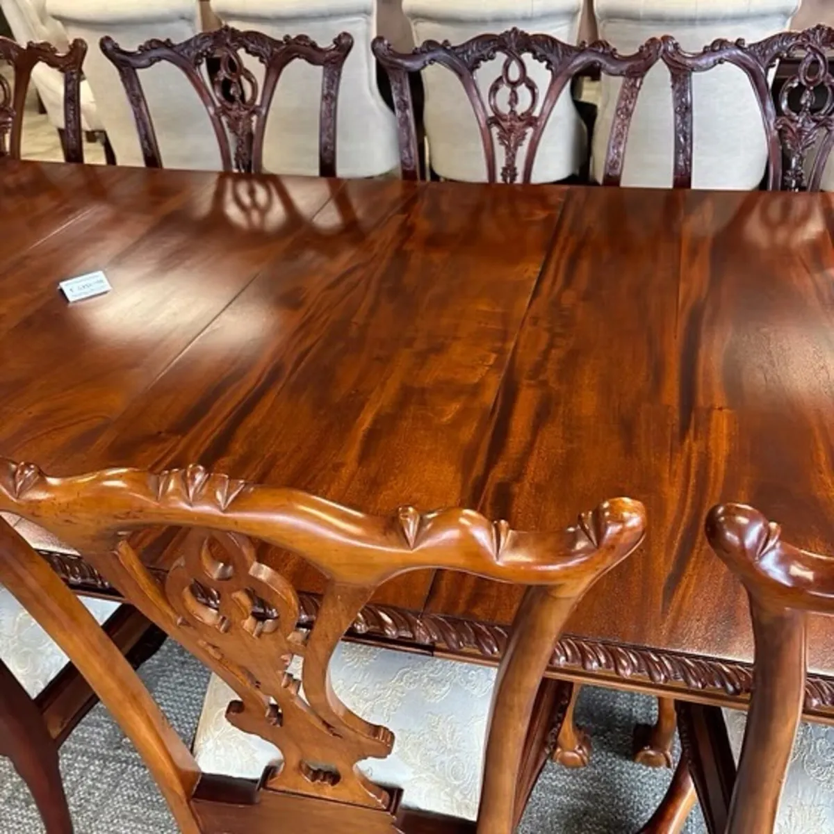 Gorgeous mahogany ornate extendable dining table & - Image 4